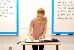 SmartStudy Standing Desks -OMNIKIN Shop 940355914 9b5783040071cd7872f61f295314798d8f24f6b04e0ac30793e99cf929e451ba d 295x166