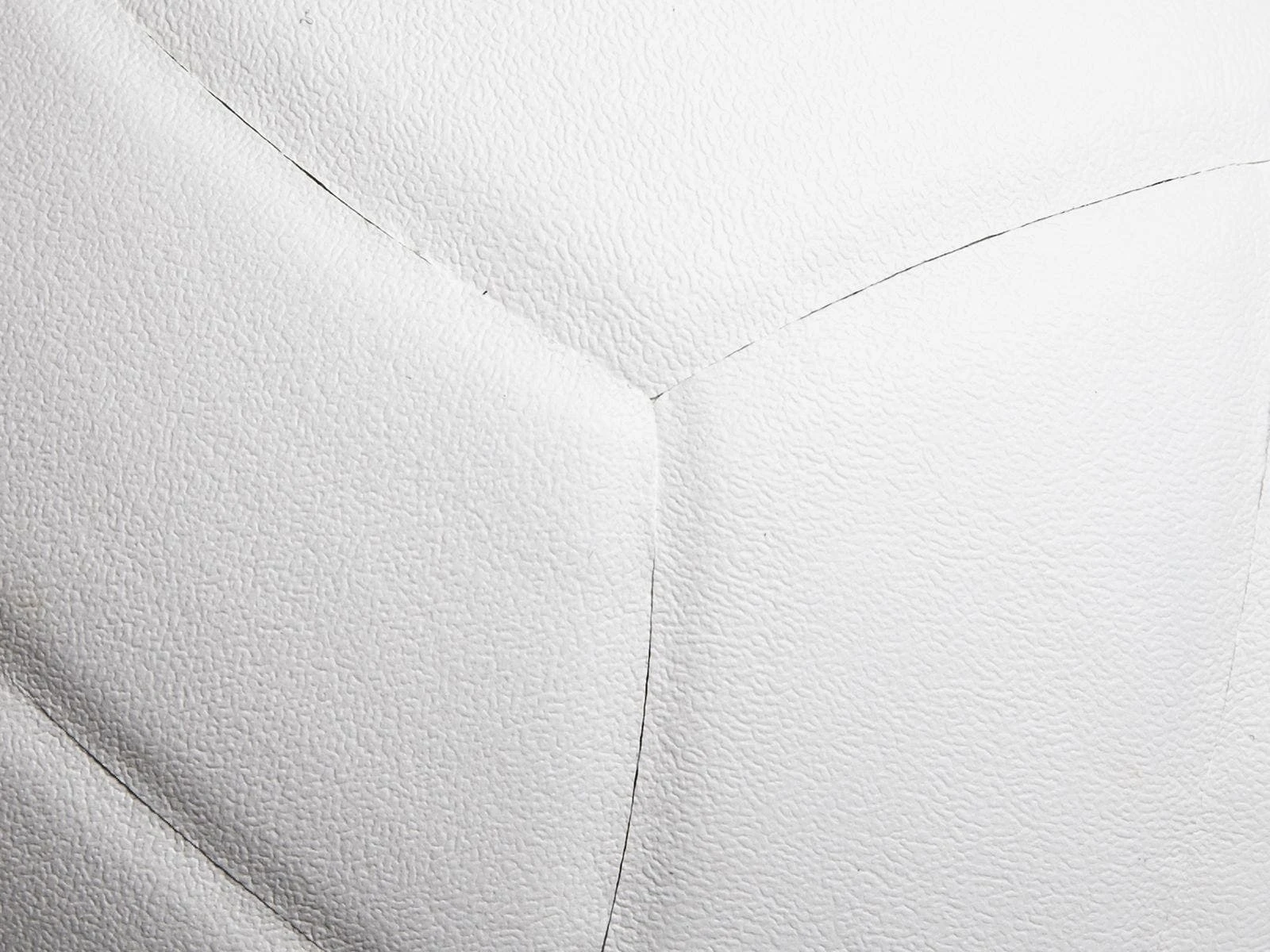 Mikasa VQ2000 Plus Composite Volleyballs 17 Mikasa VQ2000 Plus Composite Volleyballs - Image 17